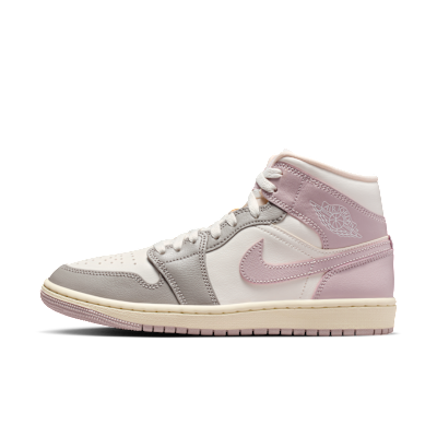 靴 NIKE AIR JORDAN1 mid NIKE公式】エア ジョーダン 1 MID ウィメンズシューズ.オンライン